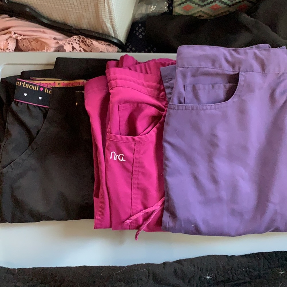 Tall scrub bundle-3 pairs!